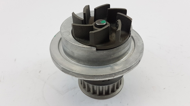 GM 96499089 Bomba de agua  comprar en Murcia