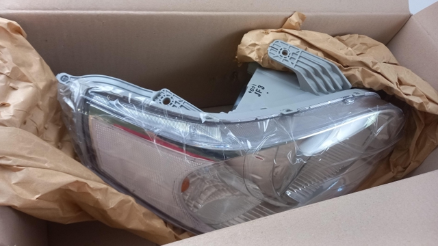 96995728 GM Faro derecho comprar Alcalá