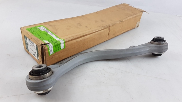LR037690 Land Rover