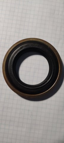 4311939070 Anillo retén de semieje, eje delantero  en stock Sabadell