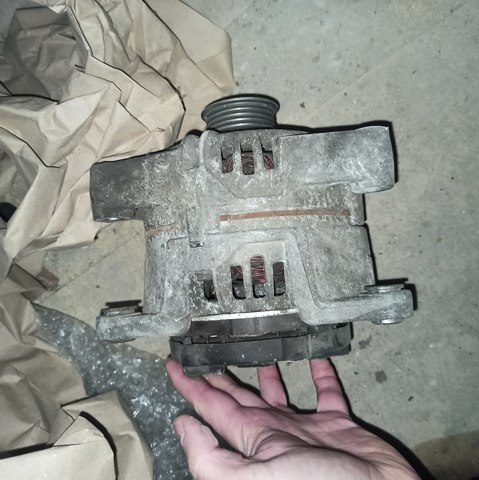 BOSCH 0124525030 Alternador comprar Pamplona