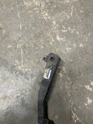 FIAT 1307107080 Pedal embrague  en stock Terrassa