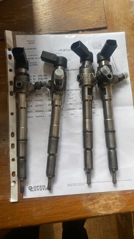 VAG 03L130277S Inyector comprar Tarragona