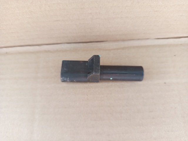 0261210177 Sensor de posición del cigüeñal  comprar en Reus