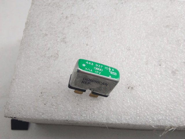 Fusibles 443937105A VAG