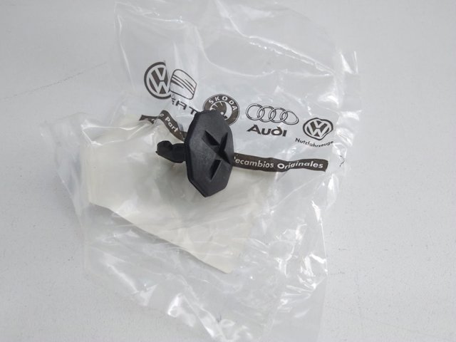 4F0805121 VAG