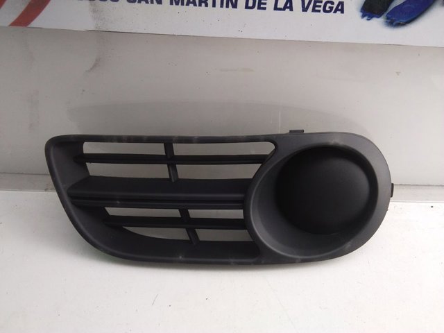 Rejilla de ventilación, parachoques 6Y0807367B VAG