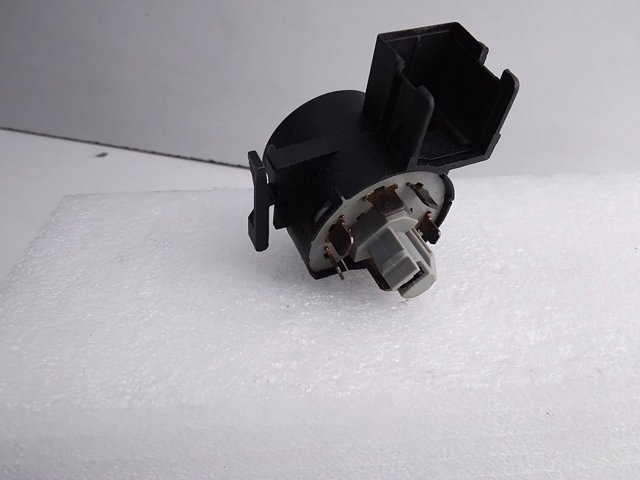 Interruptor de encendido / arranque Opel Zafira F75
