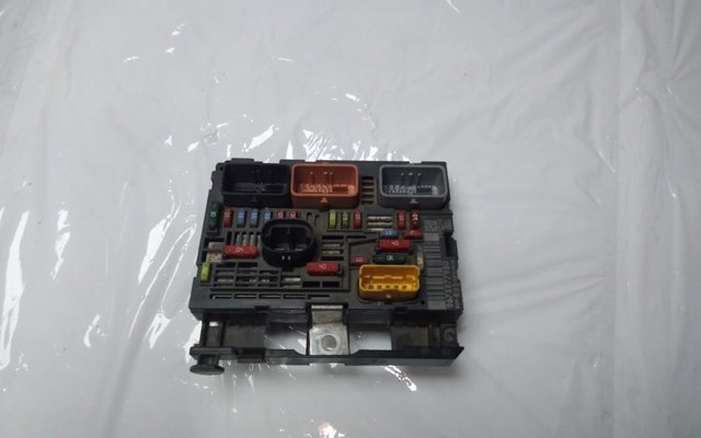 9675877980 Peugeot/Citroen