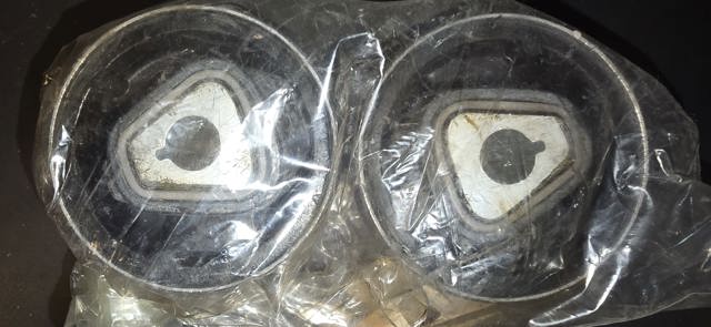 Silentblock de suspensión delantero inferior BMW 1 E81, E87