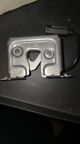 Cerradura del capó de motor BMW 1 E81, E87