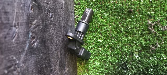 06B905163A Sensor de árbol de levas  en stock Castellón