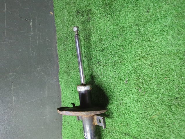 RENAULT 8200348820 Amortiguador delantero comprar Barcelona