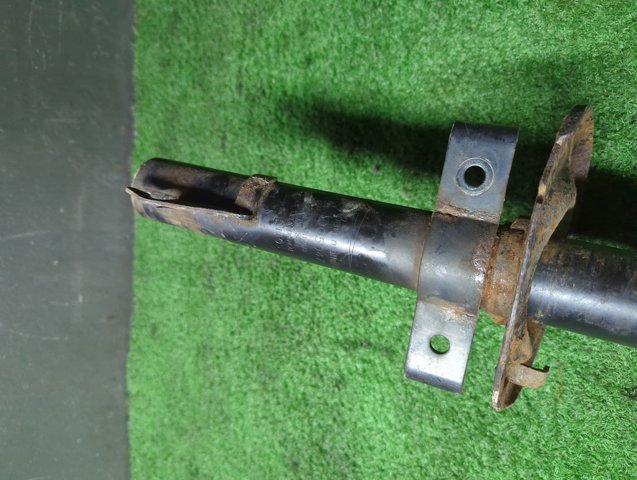 8200348820 Amortiguador delantero  en stock Castellón