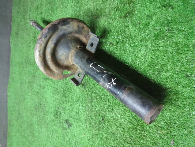 8200663651 RENAULT Amortiguador delantero  comprar en Oviedo