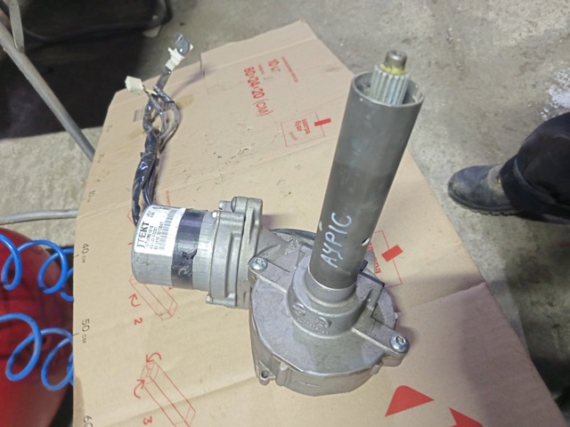 4520002282 Columna dirección  en stock Sabadell