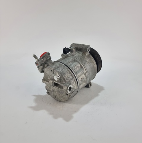 VOLVO 36001128 Compresor de aire acondicionado  comprar en Ponferrada