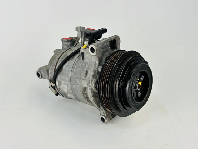 Condensador aire acondicionado A0008301301 MERCEDES