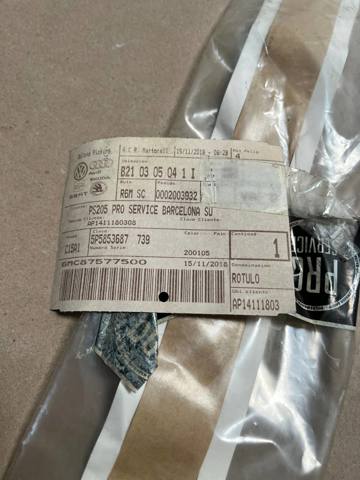 5P5853687739 VAG