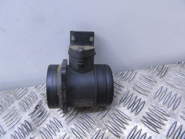 VAG 0281002531 Sensor de flujo de masa de aire  disponible Valladolid