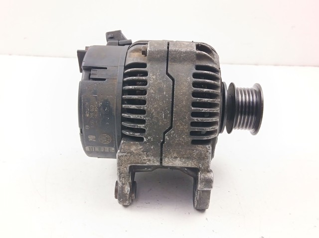 VAG 028903025GX Alternador  en stock Salamanca