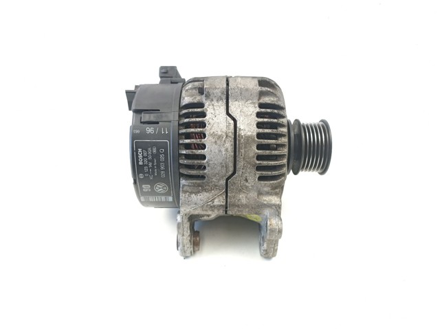 VAG 028903025Q Alternador  disponible Valladolid
