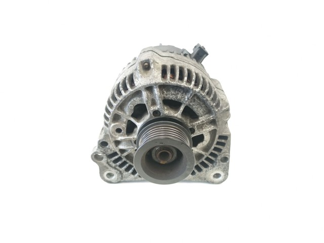 VAG 028903025Q Alternador  en stock Terrassa