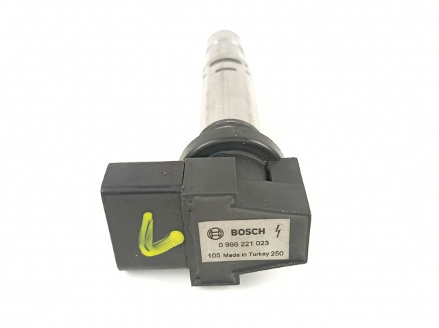 VAG 036905715F Bobina  en stock Salamanca