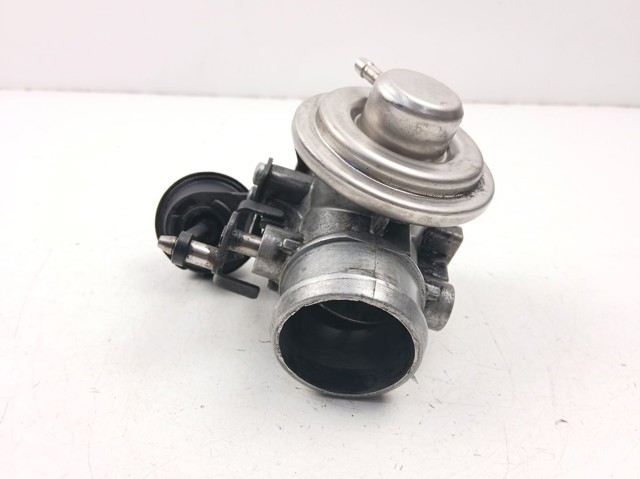 VAG 038129637 Válvula EGR  en stock Valencia