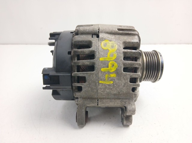 VAG 03L903023F Alternador  disponible Lugo