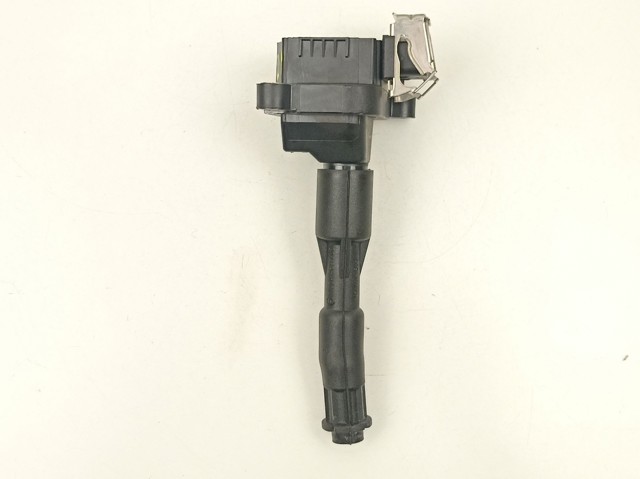 12131703228 BMW Bobina de encendido  disponible Alicante