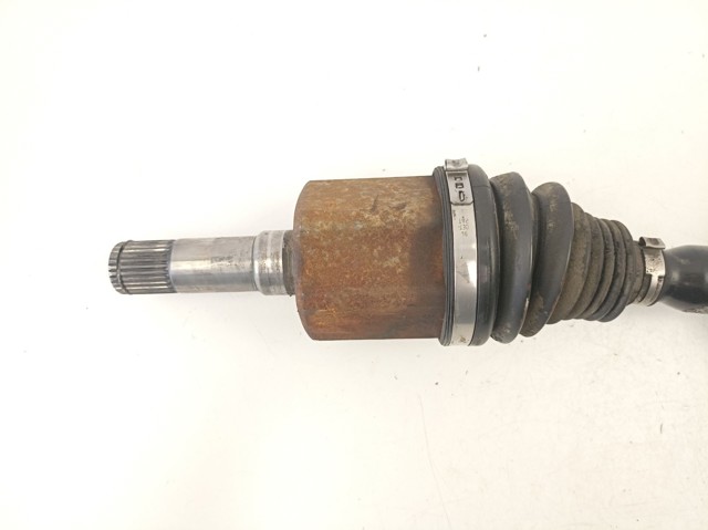 Semieje delantero izquierdo 13109124 OPEL