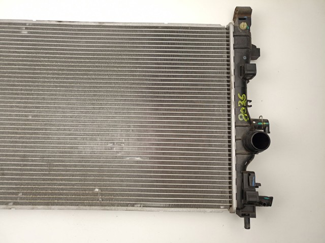 Radiador 13267650 GM