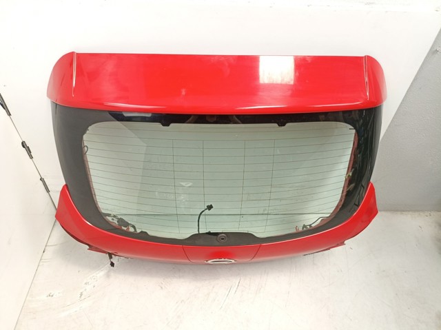 Porton trasero Opel Astra  (2009-2016)