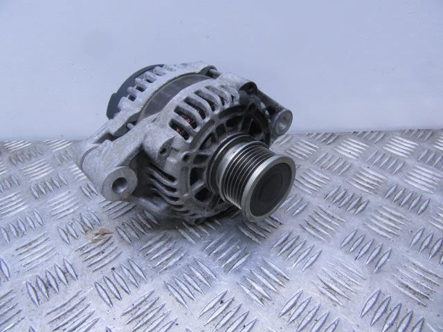 13579668 OPEL Alternador  comprar en Jaén