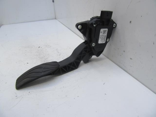 Potenciómetro pedal 180024BA0B RENAULT