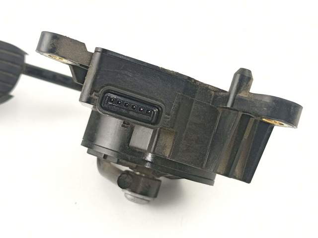 Comprar Pedal del acelerador Nissan Micra  K12 a bajo precio