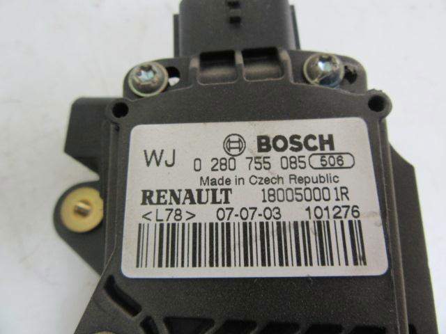 180050001R Renault (RVI)