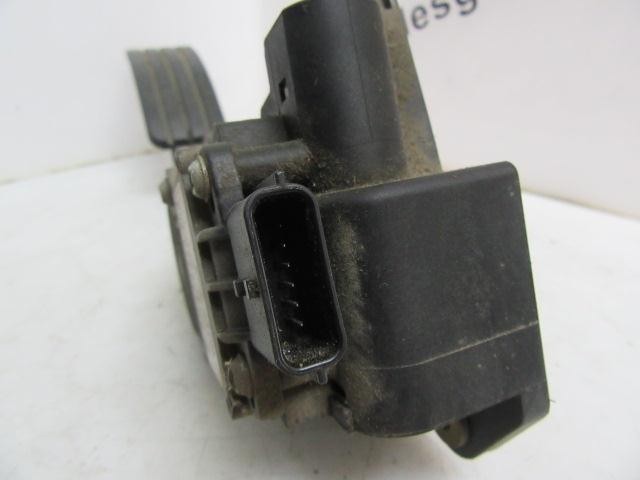 180050001R Renault (RVI)