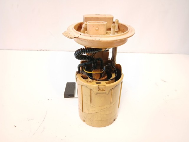 1K0919050D VAG Bomba de gasolina comprar Bilbao