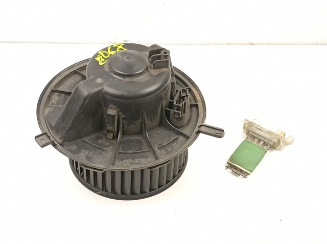 1K1819015 Motor del ventilador del calefactor  comprar en Zaragoza