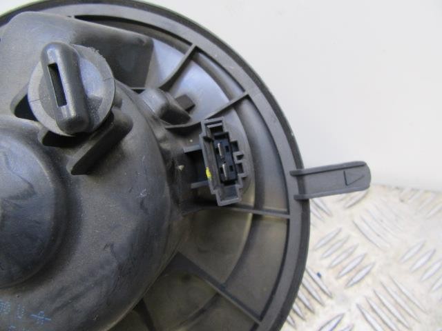 1K1819015 Motor del ventilador del calefactor  comprar en Reus