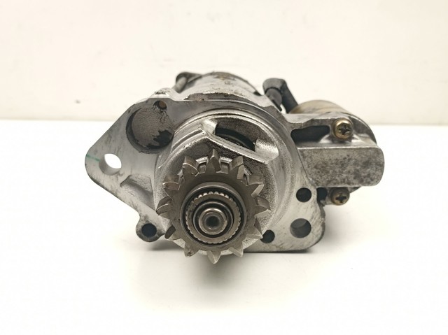 Arranque motores 23300AU601 NISSAN