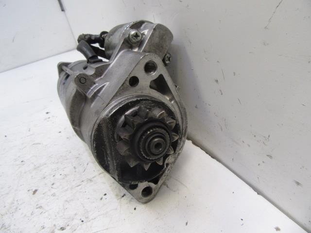 23300EB30A NISSAN Motor de arranque  disponible Vigo