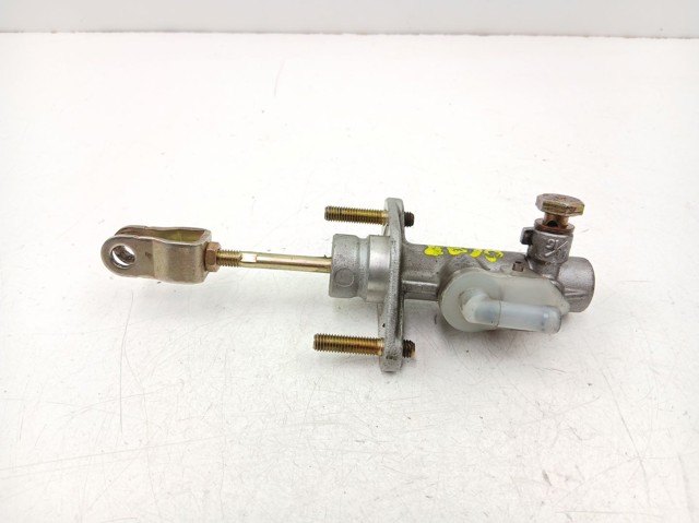 Cilindro maestro de clutch 2345A006 MITSUBISHI