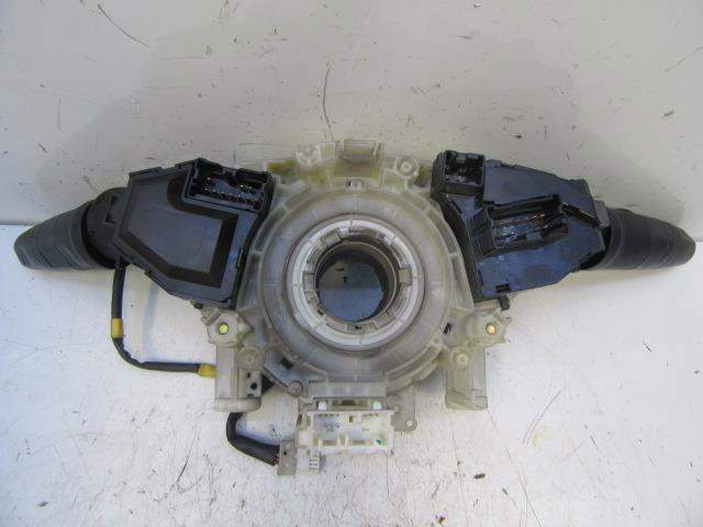 255408H700 Nissan/Infiniti
