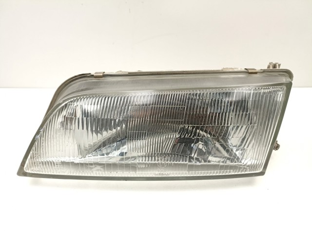 Faro delantero izquierdo 2606044U25 NISSAN