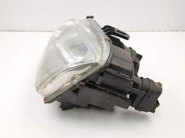 Precio del repuesto Faros delantero izquierdo Megane I hatchback