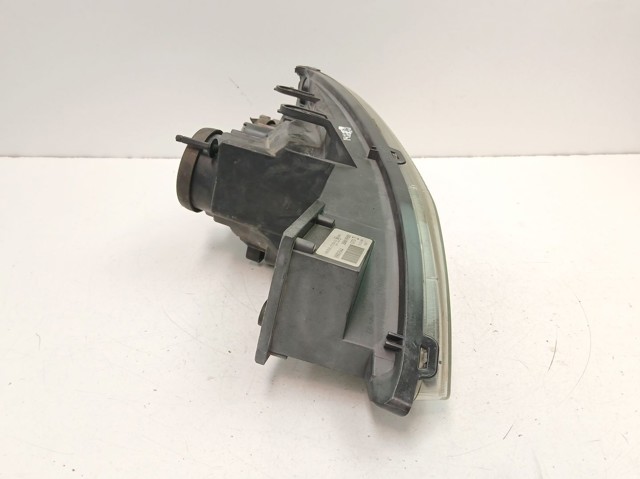 Faros Nissan Primera (1996-2002)