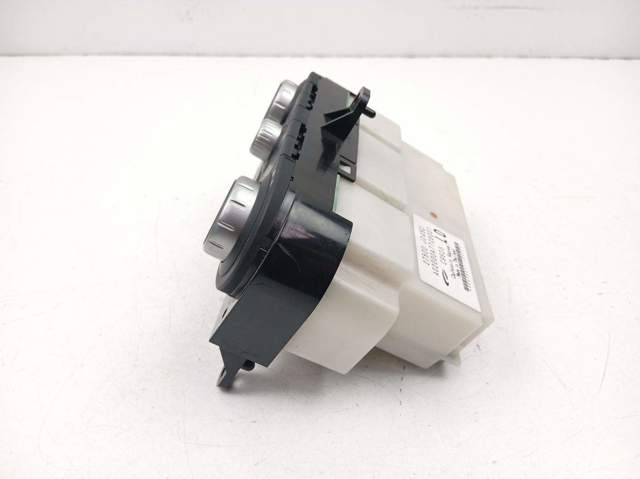 Elemento de control aire acondicionado Nissan Qashqai I (J10)